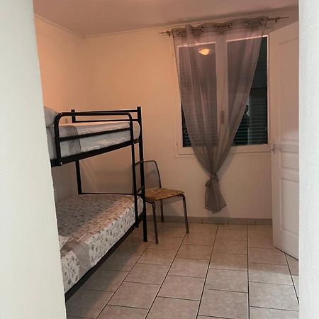 Апартаменты Via Garibaldi 32 Вентимилья Экстерьер фото